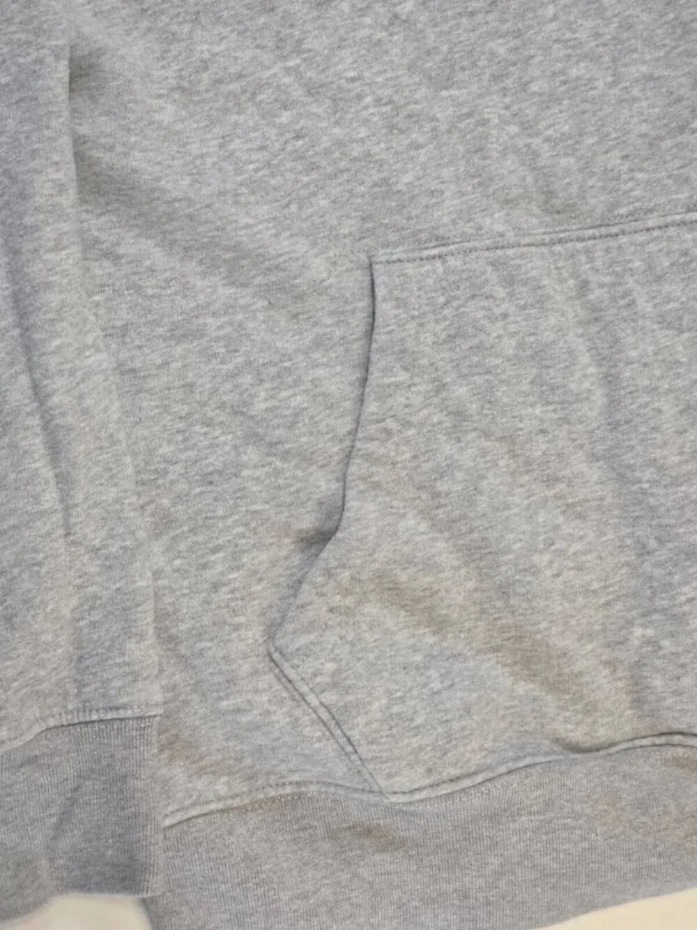 Levis levis sweater